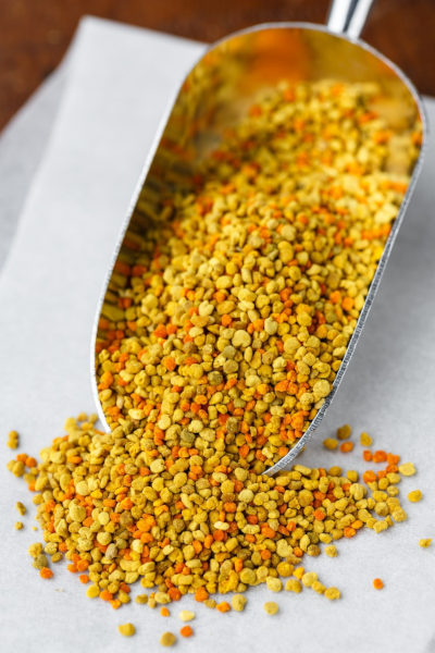 scoop of bee pollen